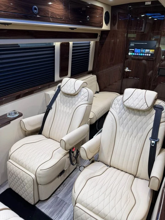 2026 Mercedes-Benz VS30 Sprinter - Image 6 of 20