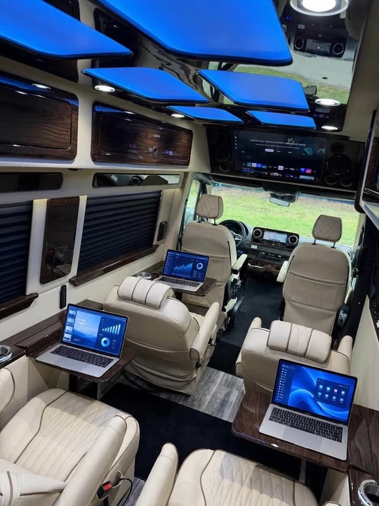 2026 Mercedes-Benz VS30 Sprinter - Image 10 of 20