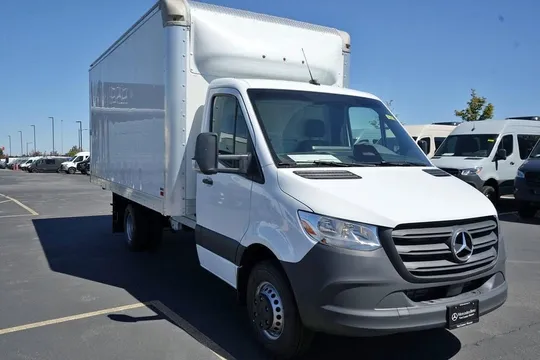 2026 Mercedes-Benz Sprinter 3500XD 16ft Box Van