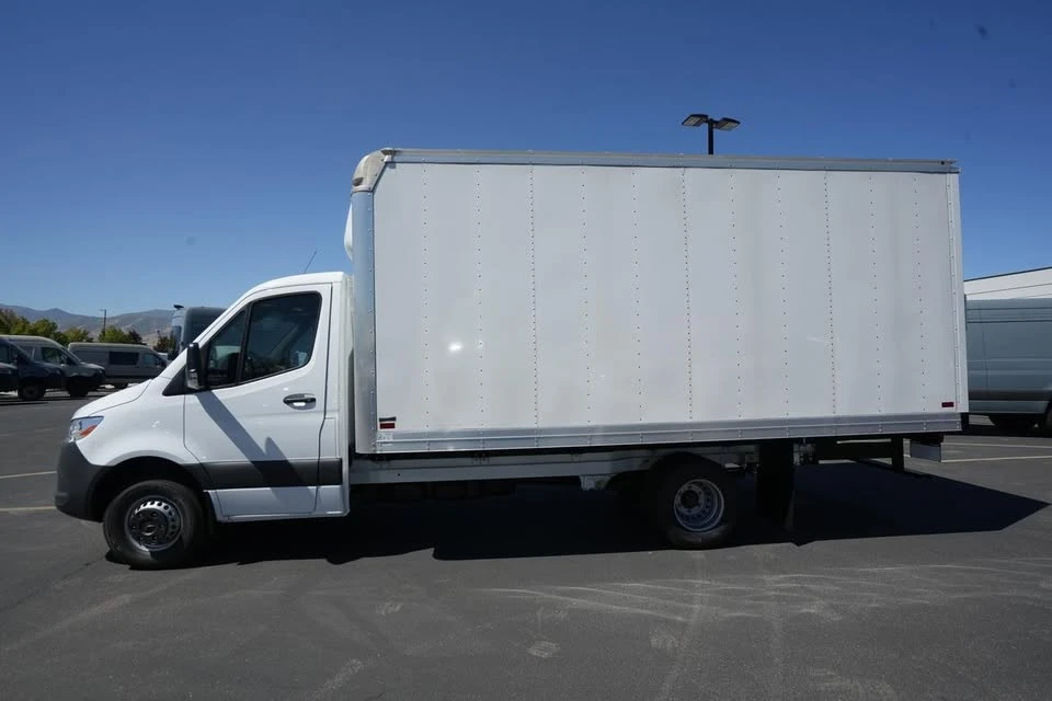 2026 Mercedes-Benz VS30 Sprinter - Image 4 of 13
