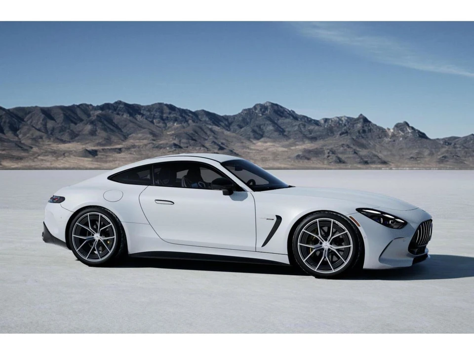 2026 Mercedes-Benz C192 AMG GT 55 & GT 63 AMG - Image 16 of 31