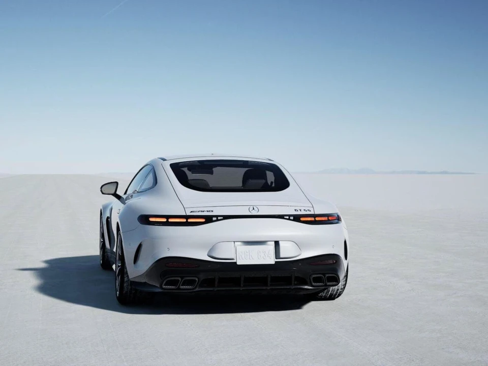 2026 Mercedes-Benz C192 AMG GT 55 & GT 63 AMG - Image 27 of 31