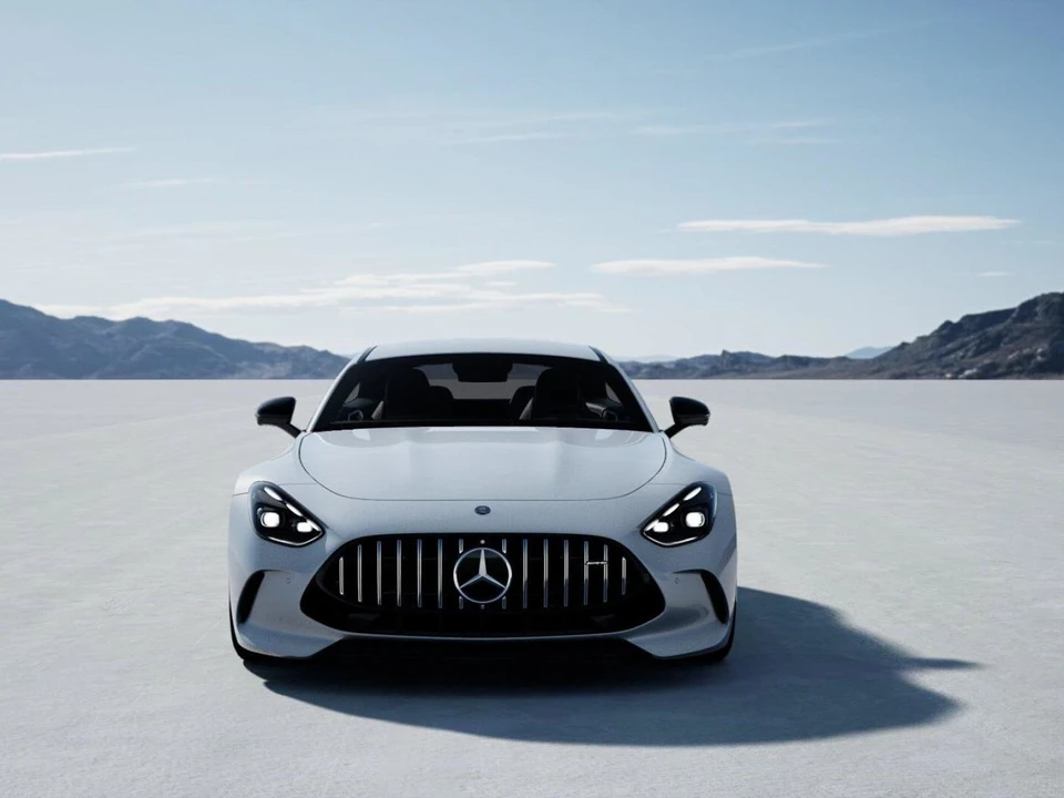 2026 Mercedes-Benz C192 AMG GT 55 & GT 63 AMG - Image 9 of 31