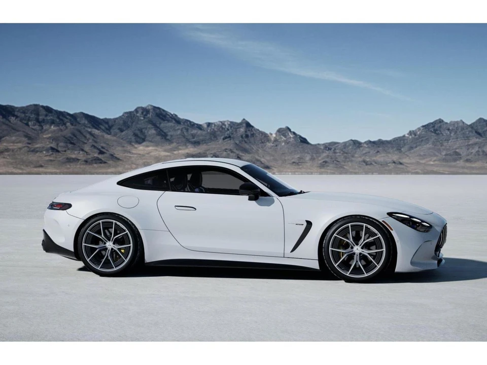 2026 Mercedes-Benz C192 AMG GT 55 & GT 63 AMG - Image 17 of 31