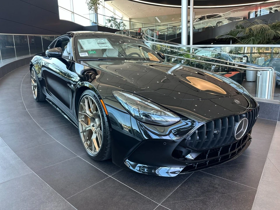 2026 Mercedes-Benz C192 AMG GT 55 & GT 63 AMG - Image 2 of 31
