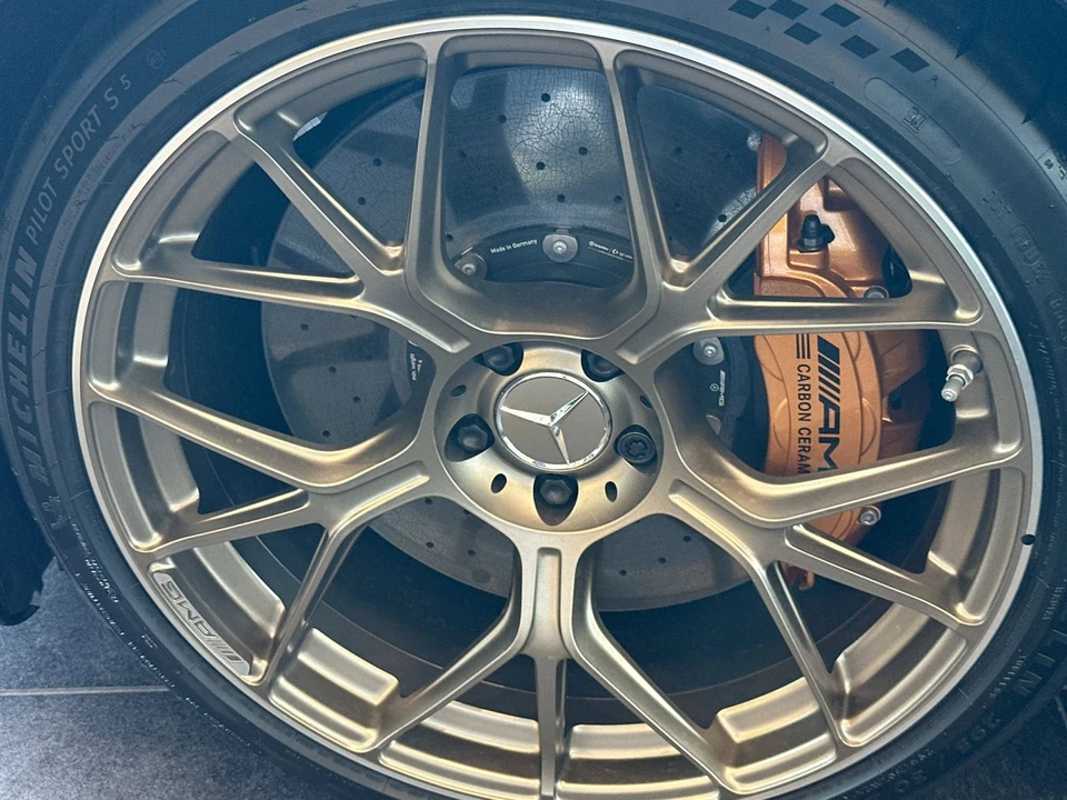 2026 Mercedes-Benz C192 AMG GT 55 & GT 63 AMG - Image 30 of 31