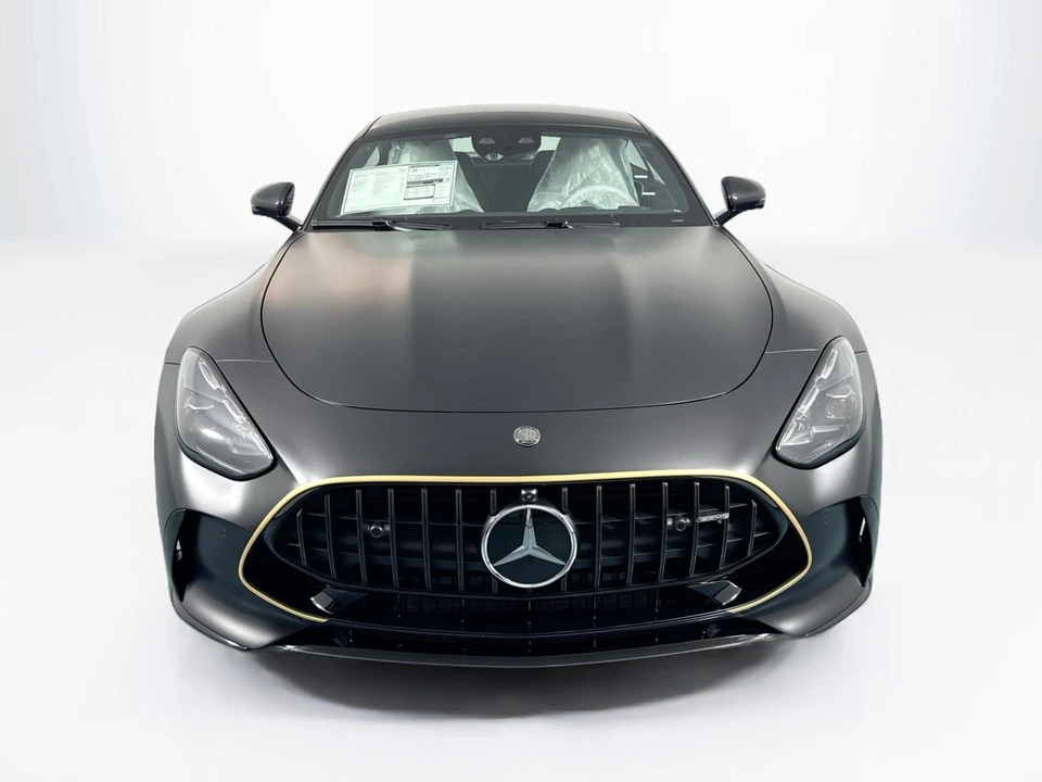 2026 Mercedes-Benz AMG GT - Image 3 of 31