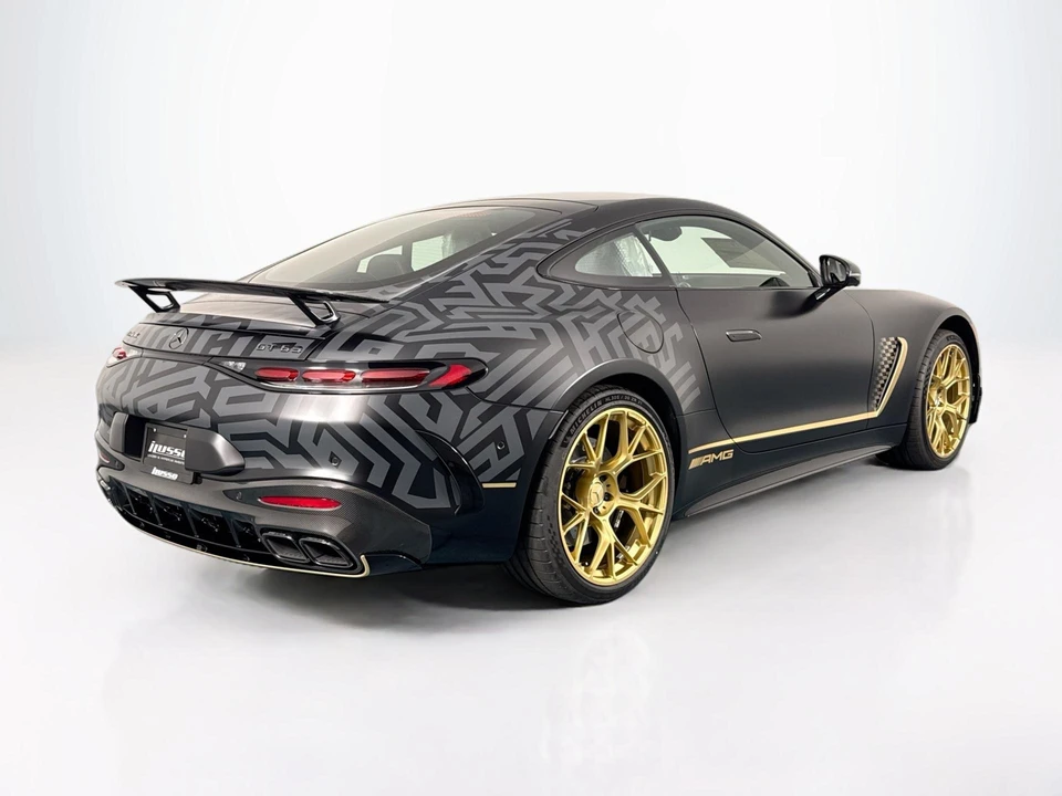 2026 Mercedes-Benz AMG GT - Image 6 of 31