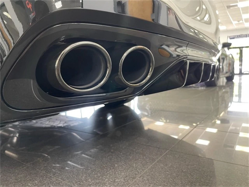 2026 Mercedes-Benz AMG GT - Image 17 of 31