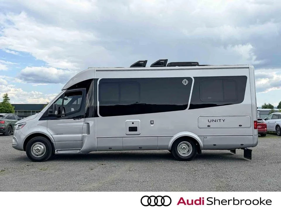 2026 Mercedes-Benz VS30 Sprinter - Image 2 of 20