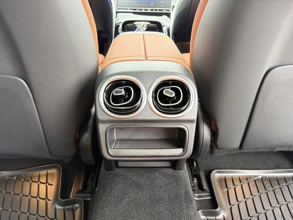 2026 Mercedes-Benz W206 C-Class - Image 15 of 20