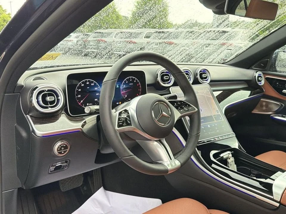 2026 Mercedes-Benz W206 C-Class - Image 9 of 20