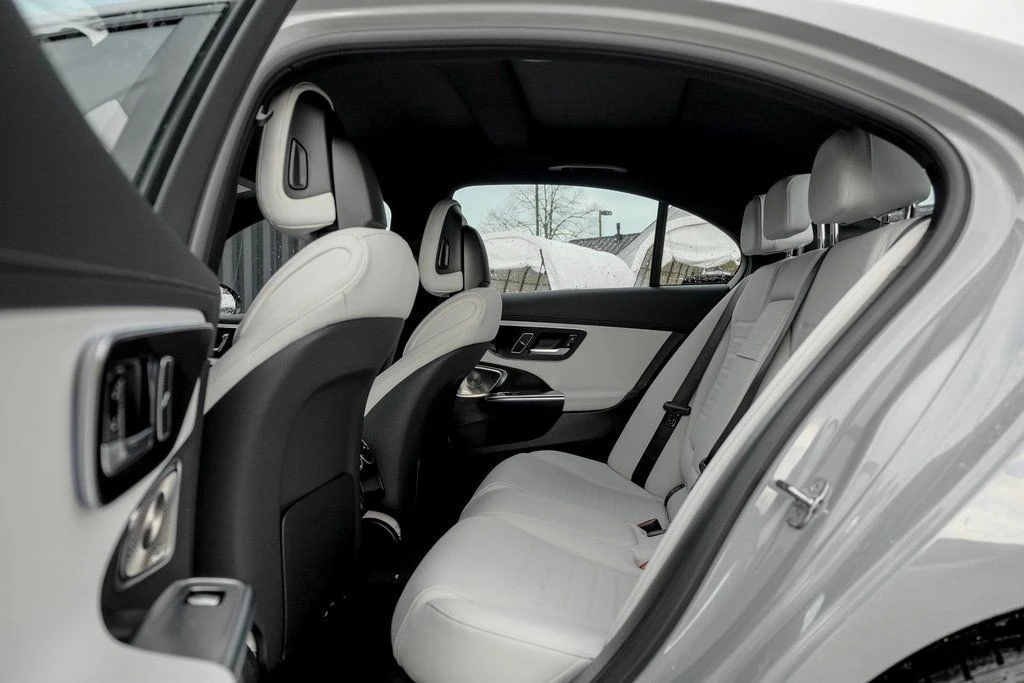 2026 Mercedes-Benz W206 C-Class - Image 17 of 21