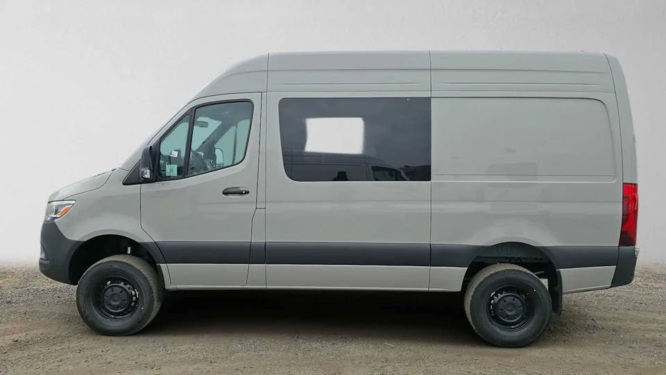 2026 Mercedes-Benz VS30 Sprinter - Image 3 of 5