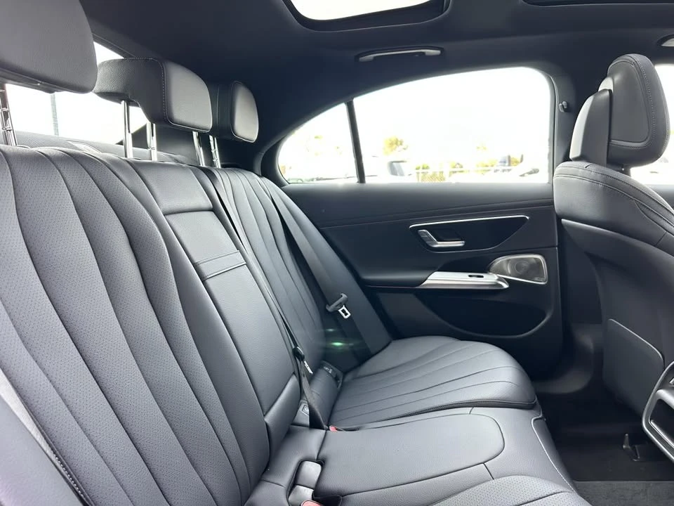 2026 Mercedes-Benz W214 E-Class - Image 17 of 18
