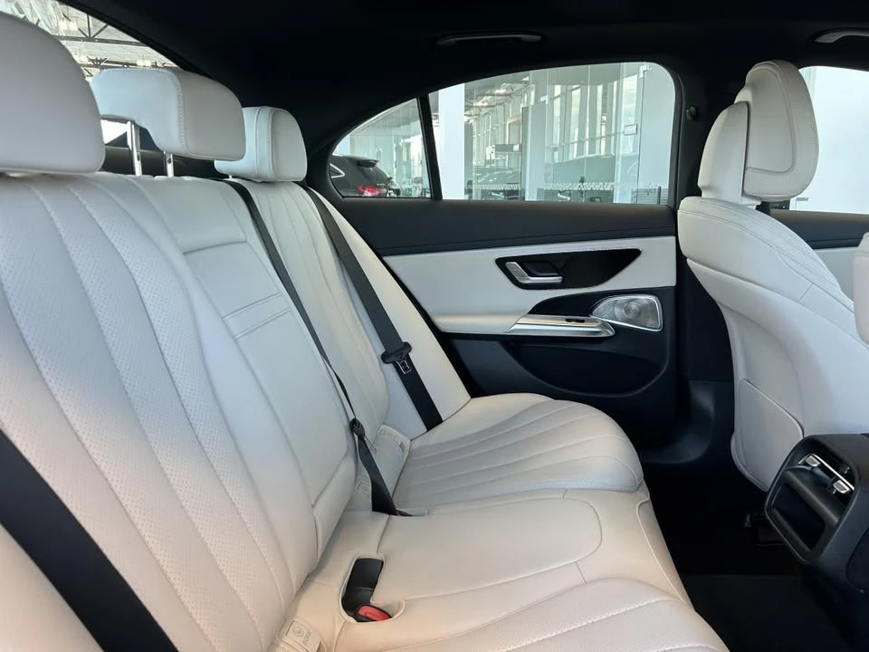 2026 Mercedes-Benz W214 E-Class - Image 18 of 20