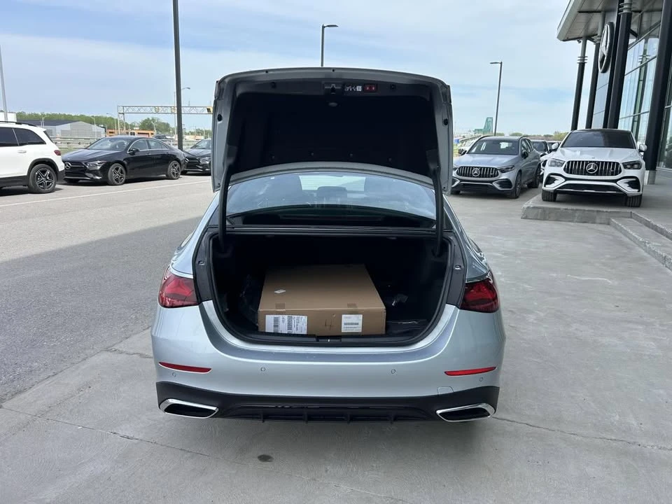2026 Mercedes-Benz W214 E-Class - Image 7 of 18