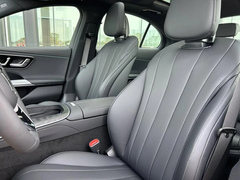 2026 Mercedes-Benz W214 E-Class - Image 11 of 18
