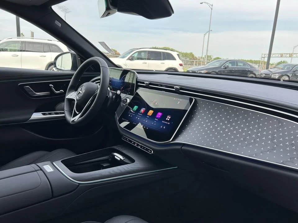 2026 Mercedes-Benz W214 E-Class - Image 14 of 18
