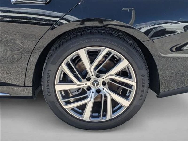 2026 Mercedes-Benz W214 E-Class - Image 9 of 16