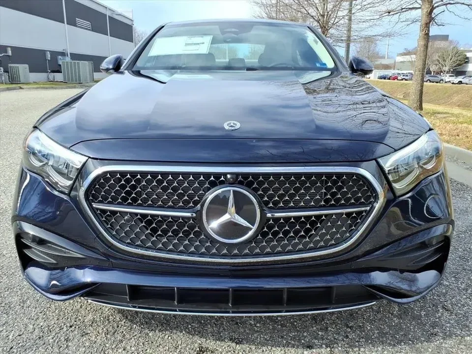 2026 Mercedes-Benz W214 E-Class - Image 9 of 12