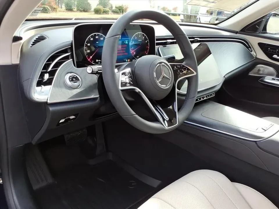 2026 Mercedes-Benz W214 E-Class - Image 3 of 12