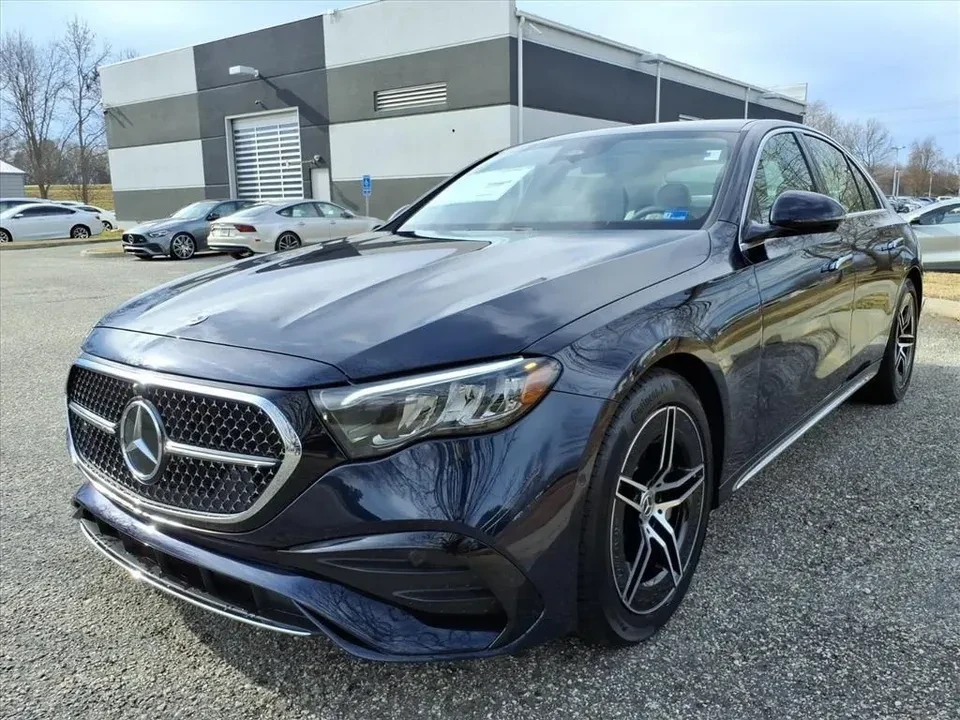 2026 Mercedes-Benz W214 E-Class - Image 11 of 12