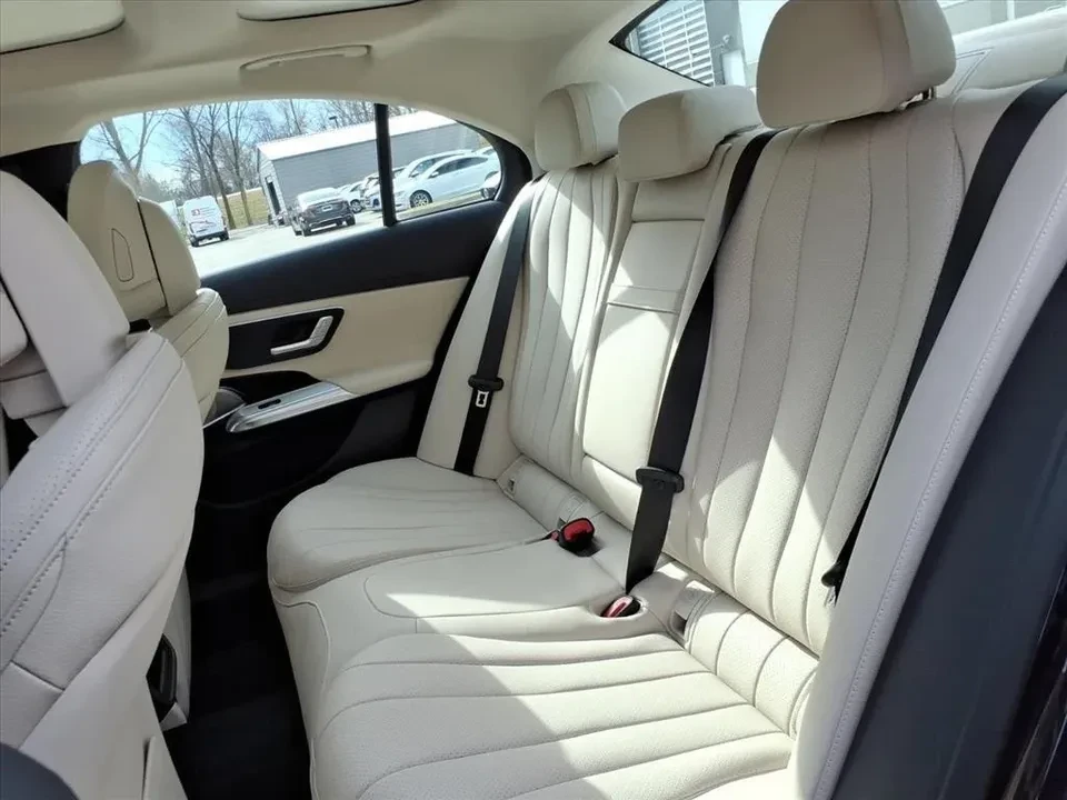 2026 Mercedes-Benz W214 E-Class - Image 4 of 12