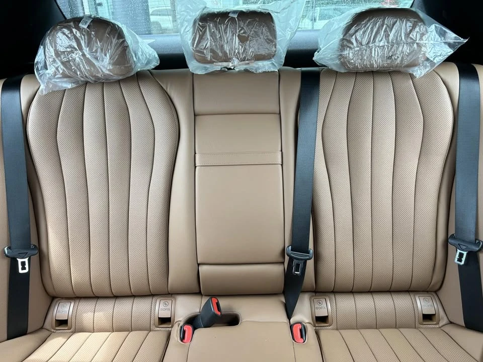 2026 Mercedes-Benz W214 E-Class - Image 15 of 17