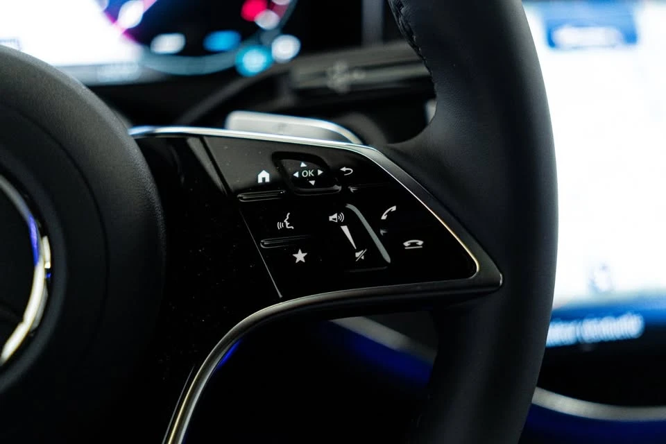 2026 Mercedes-Benz W214 E-Class - Image 12 of 20