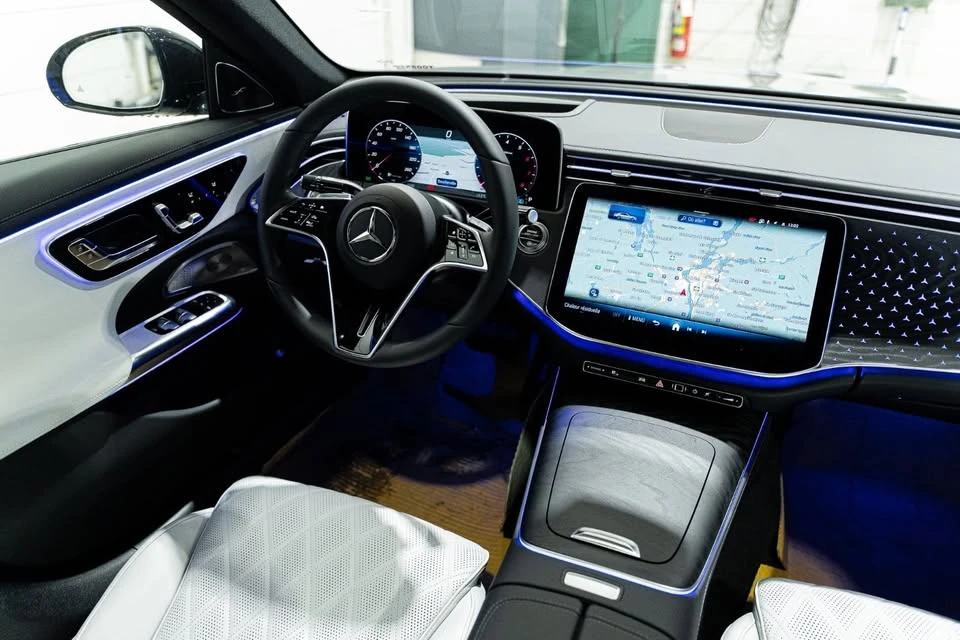 2026 Mercedes-Benz W214 E-Class - Image 18 of 20