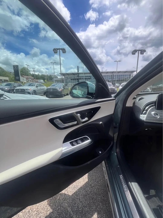 2026 Mercedes-Benz W214 E-Class - Image 3 of 13