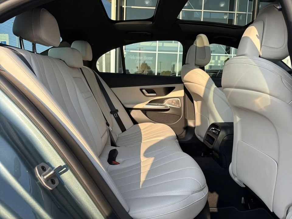 2026 Mercedes-Benz W214 E-Class - Image 15 of 19