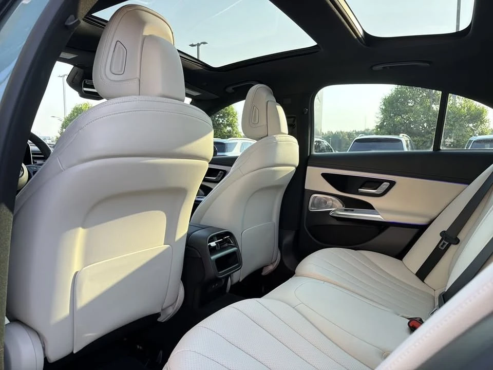 2026 Mercedes-Benz W214 E-Class - Image 11 of 19