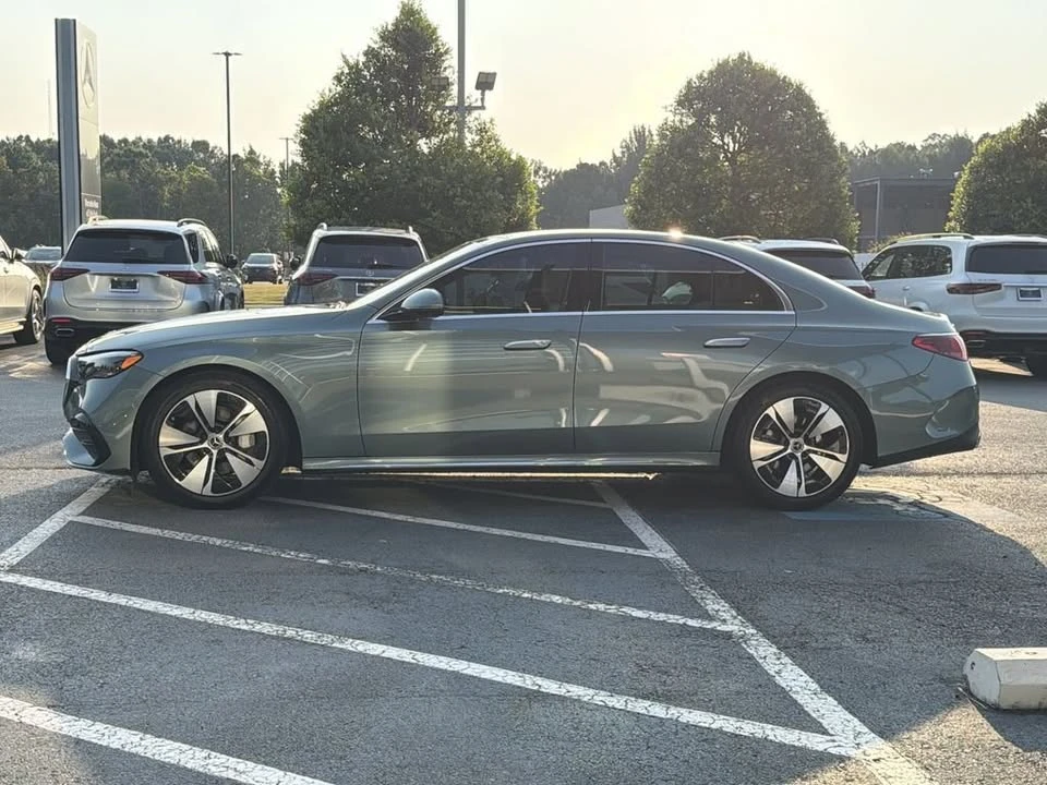 2026 Mercedes-Benz W214 E-Class - Image 5 of 19