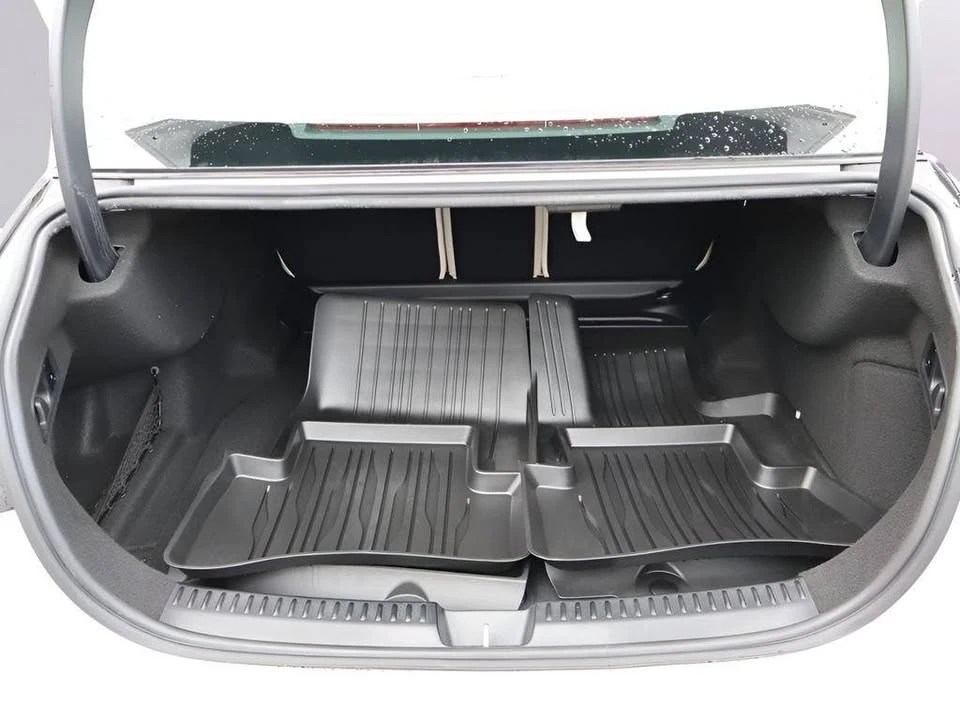 2026 Mercedes-Benz W214 E-Class - Image 17 of 20