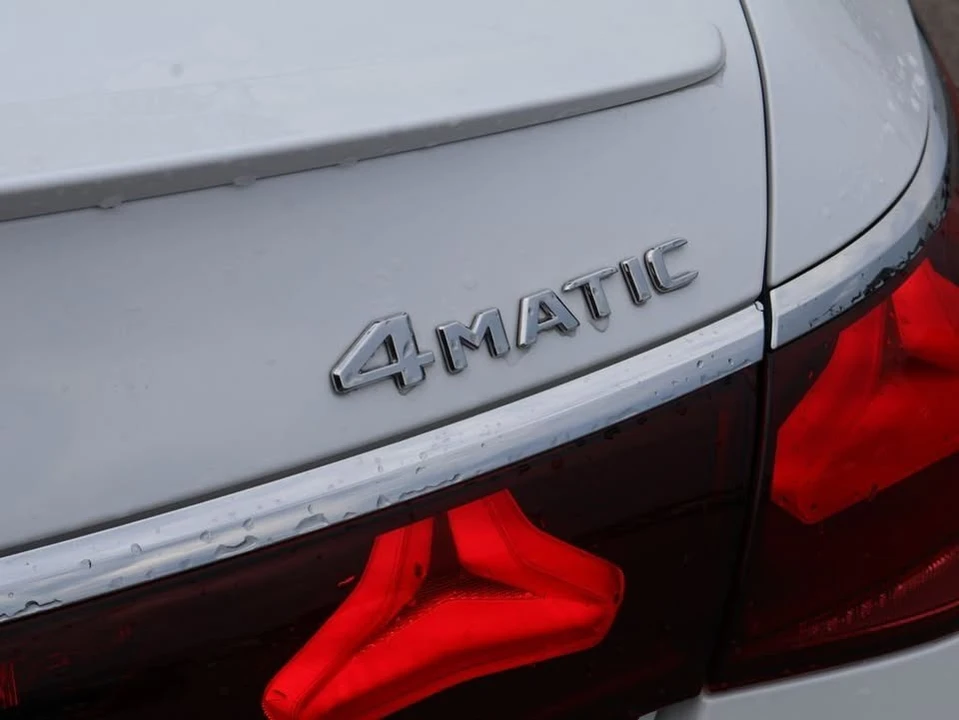 2026 Mercedes-Benz W214 E-Class - Image 9 of 20