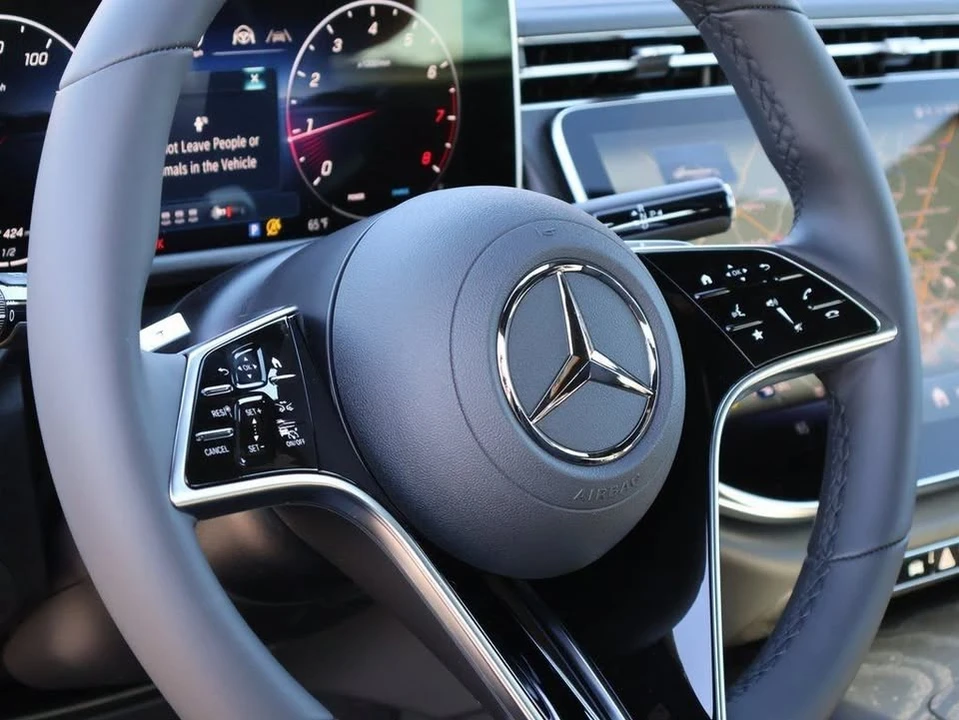 2026 Mercedes-Benz W214 E-Class - Image 20 of 20