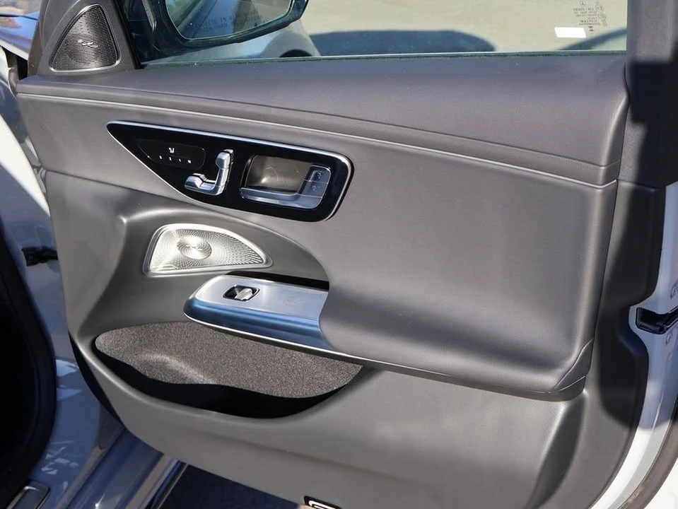 2026 Mercedes-Benz W214 E-Class - Image 13 of 20
