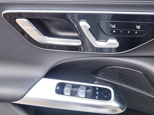 2026 Mercedes-Benz W214 E-Class - Image 11 of 20