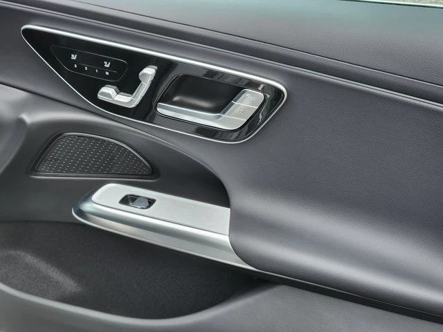 2026 Mercedes-Benz W214 E-Class - Image 17 of 20