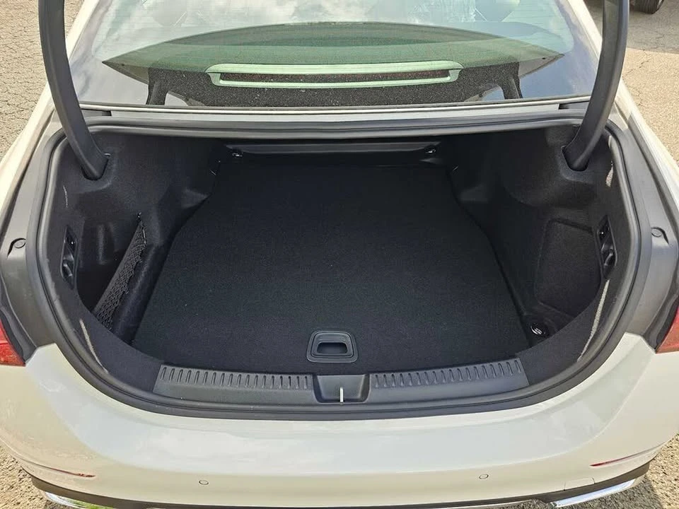 2026 Mercedes-Benz W214 E-Class - Image 14 of 20