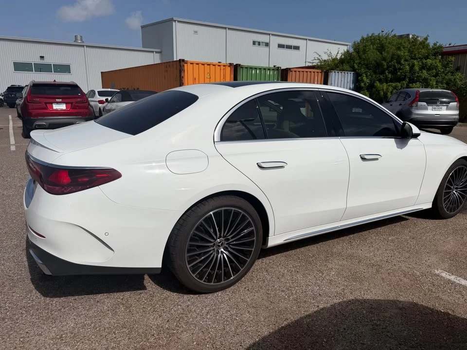 2026 Mercedes-Benz W214 E-Class - Image 14 of 15