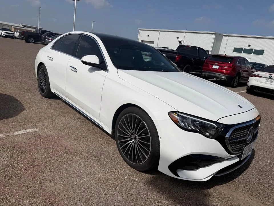 2026 Mercedes-Benz W214 E-Class - Image 8 of 15