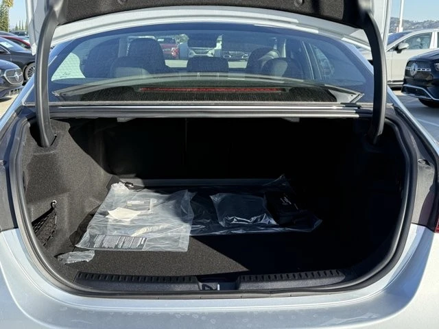 2026 Mercedes-Benz W214 E-Class - Image 12 of 12