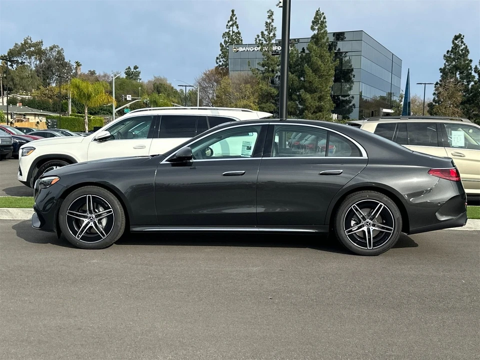 2026 Mercedes-Benz W214 E-Class - Image 6 of 12