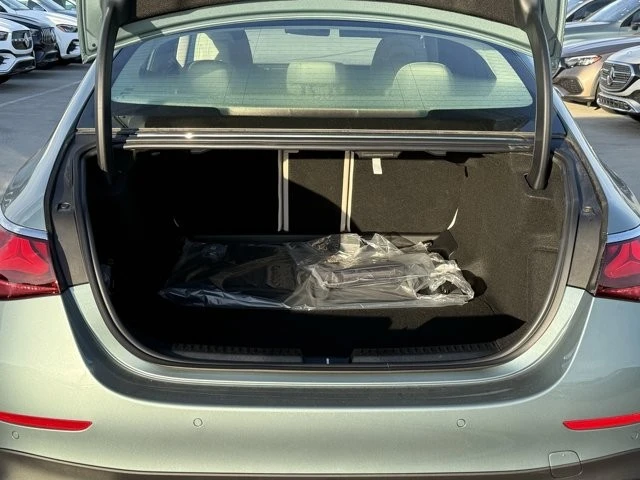 2026 Mercedes-Benz W214 E-Class - Image 12 of 12