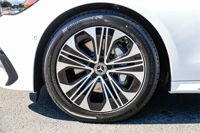 2026 Mercedes-Benz W214 E-Class - Image 9 of 12