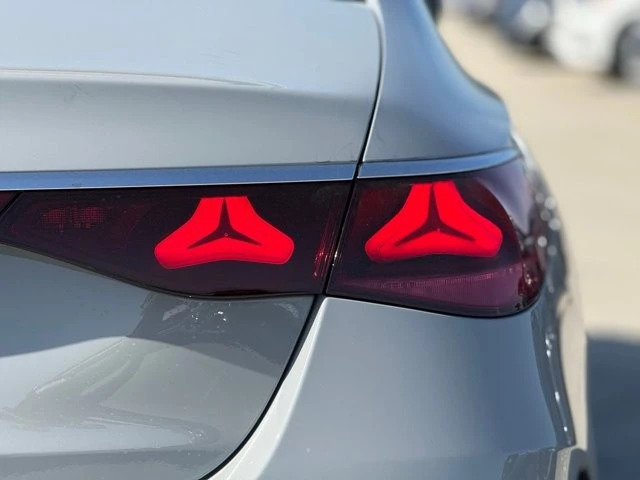 2026 Mercedes-Benz W214 E-Class - Image 10 of 12