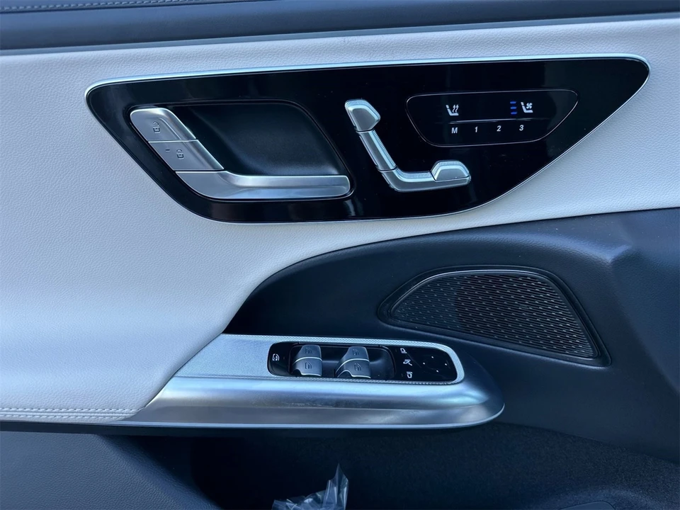 2026 Mercedes-Benz W214 E-Class - Image 11 of 12